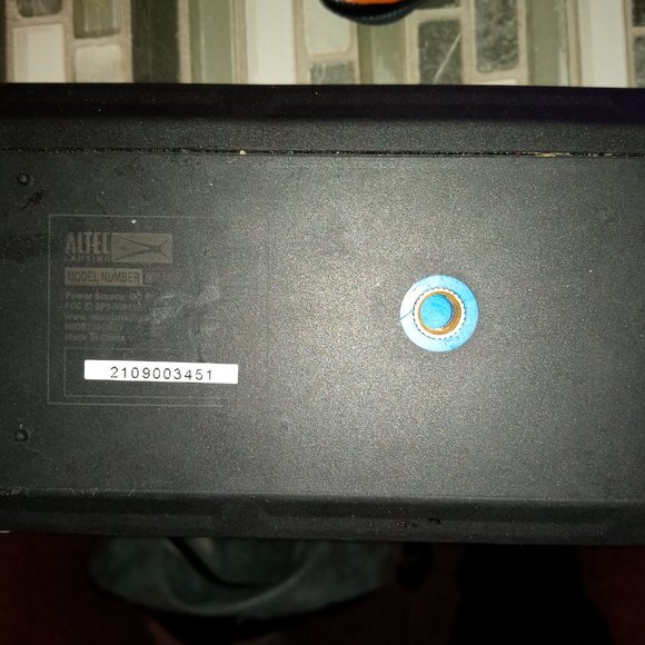 Altec Speaker (waterproof, floating) - Picture 2 of 3